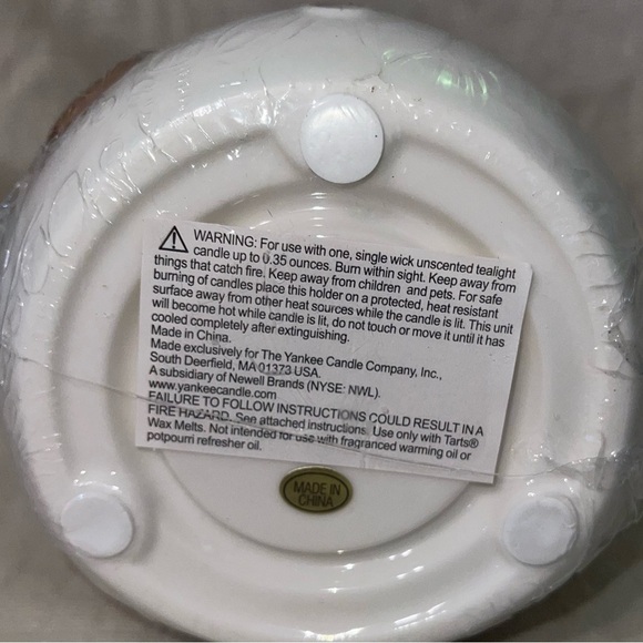 Yankee Candle Snowman Wax Melt Warmer - Picture 4 of 4